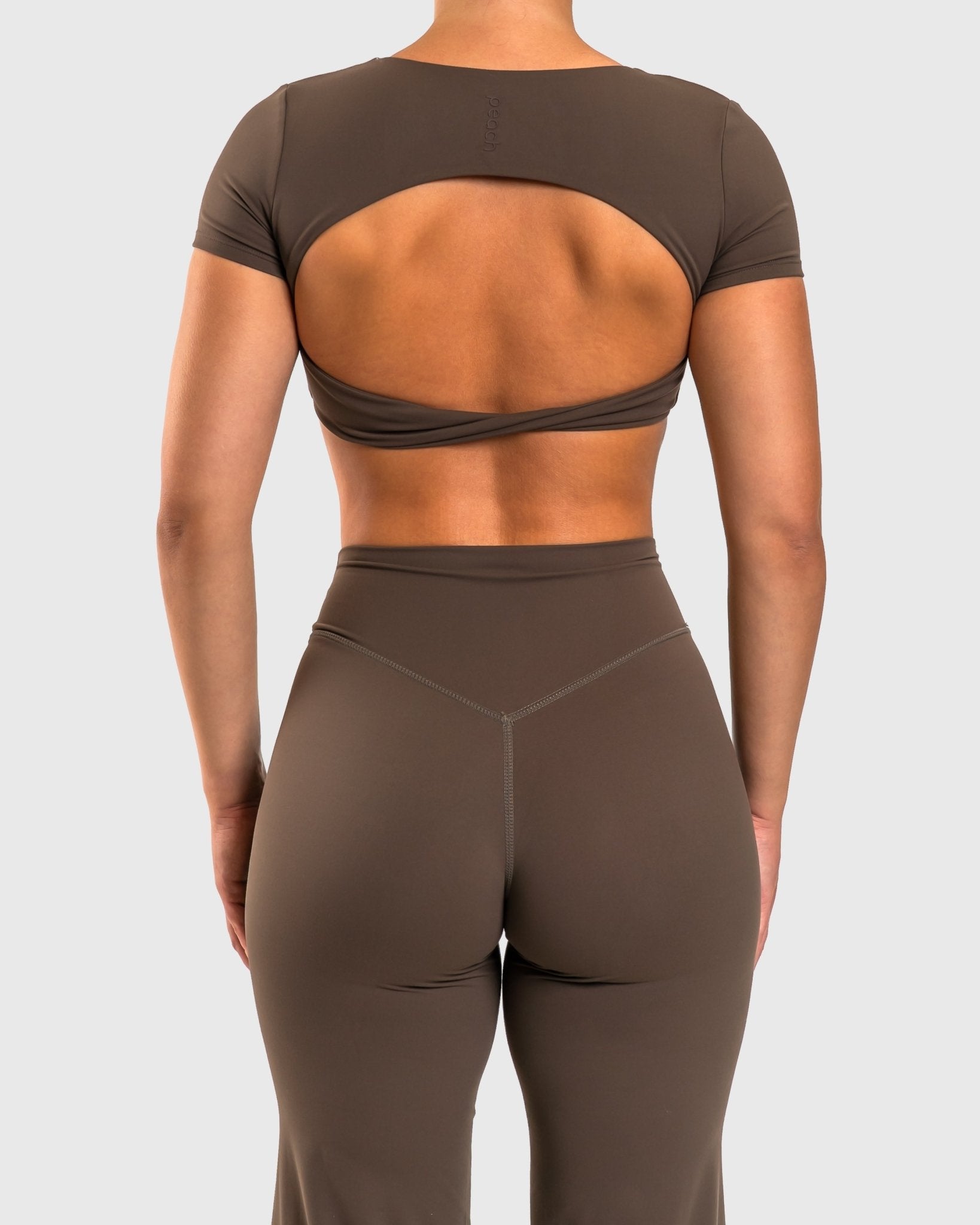 Ash Brown Divine T-shirt - Peach Tights - T-shirt