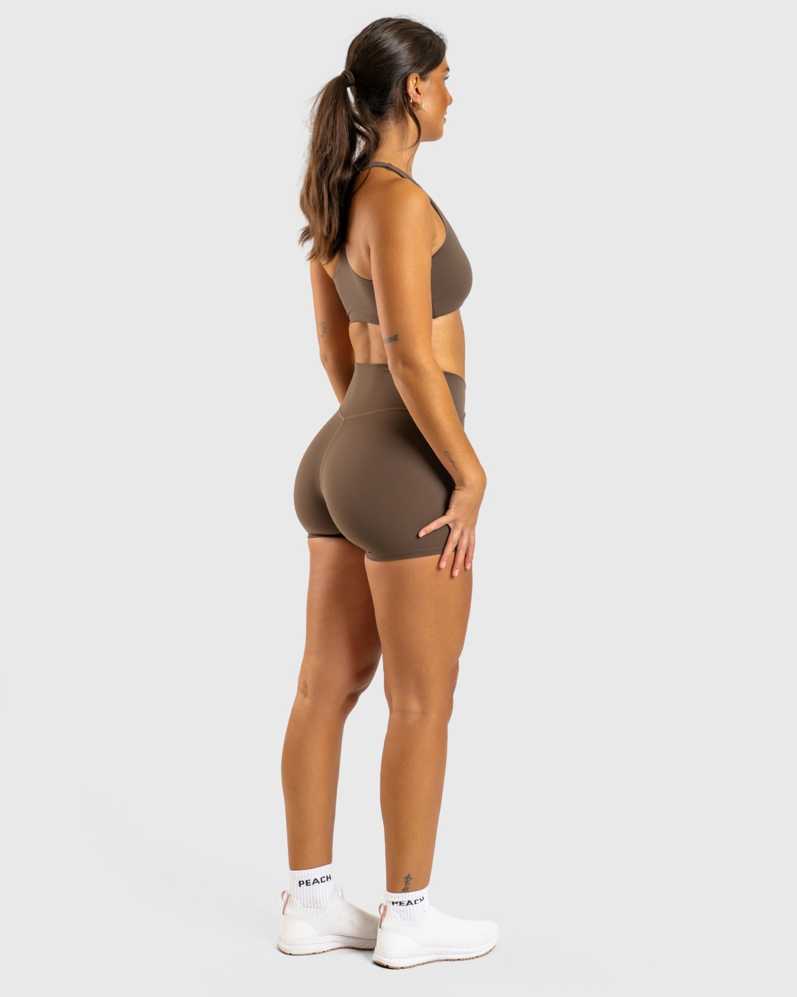 Ash Brown Divine V - waist Shorts - Peach Tights - Tights
