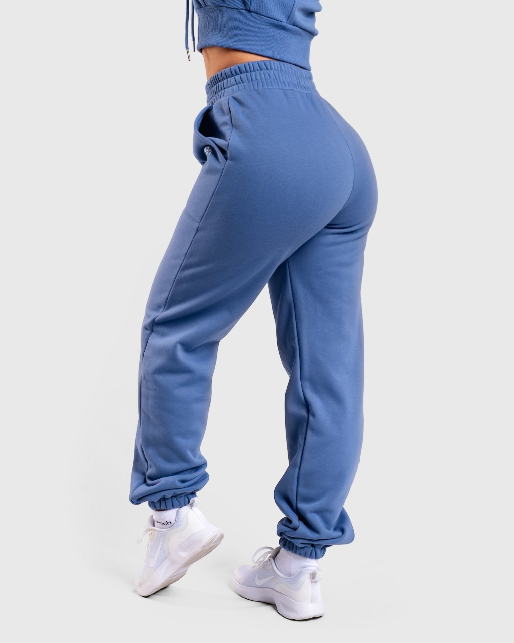 Blue Vibe Sweatpants - Peach Tights - Sweatpants