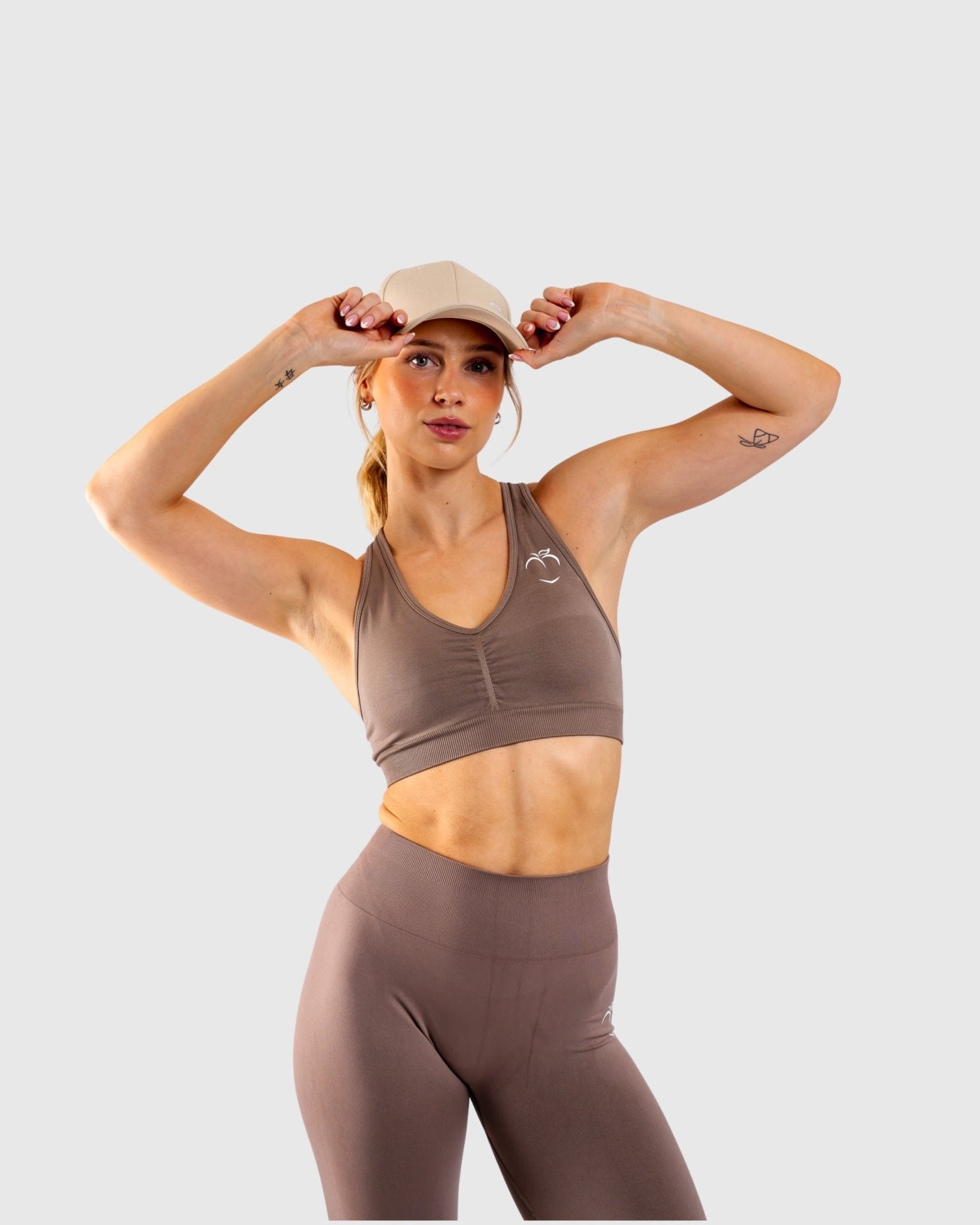 Brown Ease Sports-bra - Peach Tights - Sports-Bra