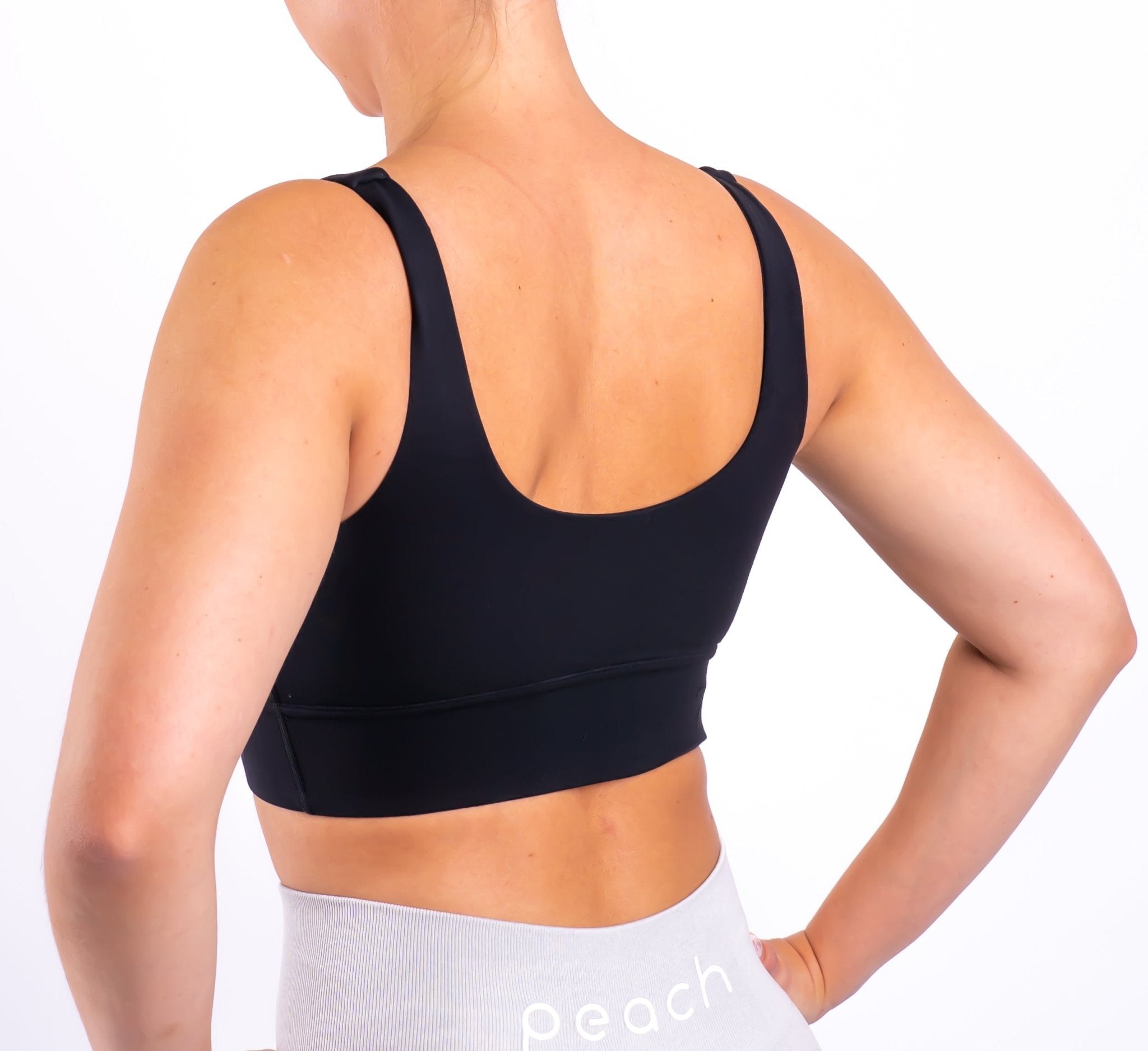 Black Duet Sports-Bra - Peach Tights -