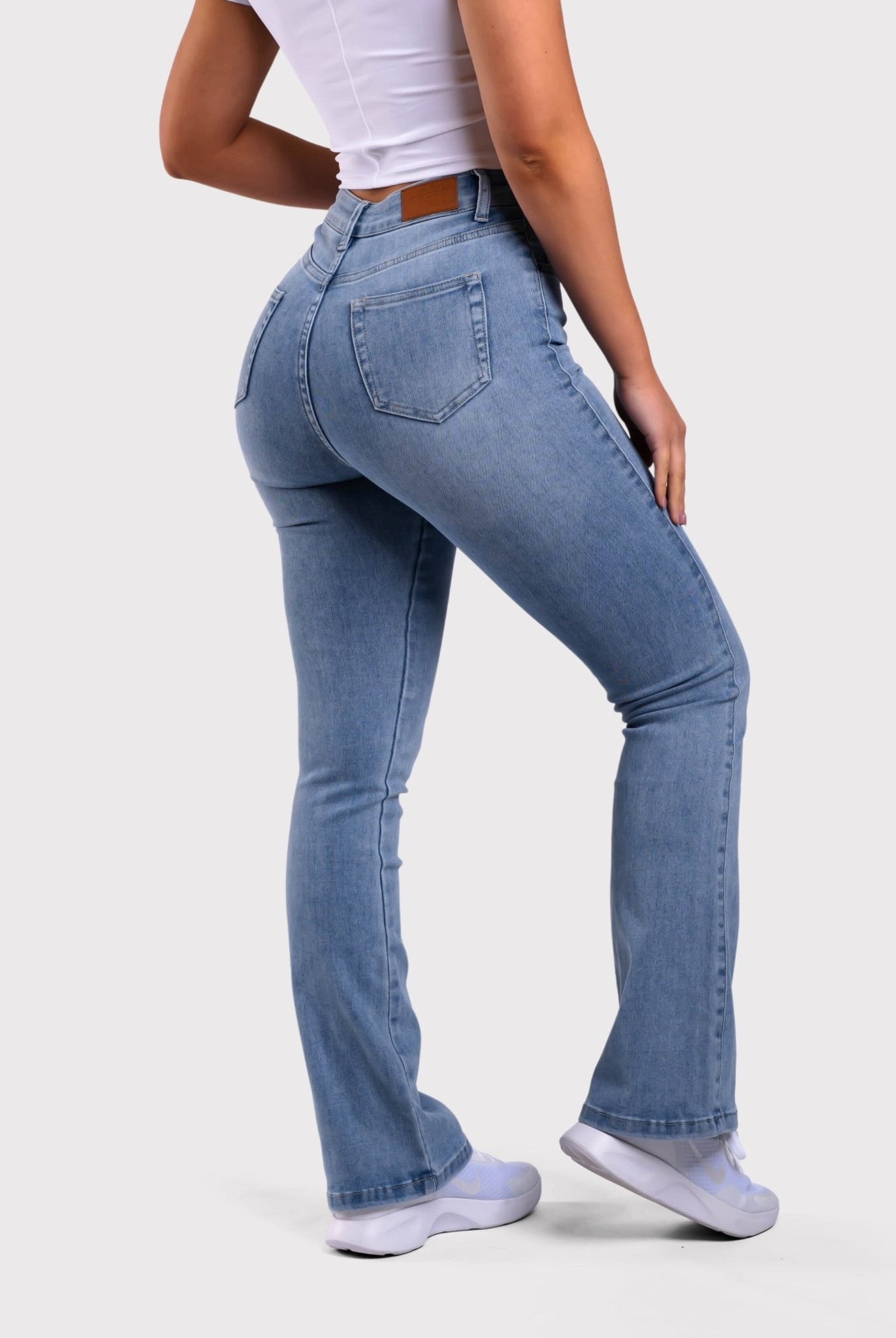 Light Blue Flared Jeans - Peach Tights -