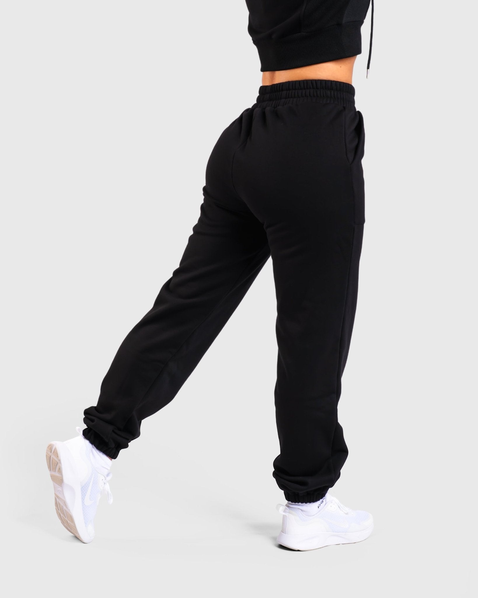 Black Vibe Sweatpants - Peach Tights - Sweatpants