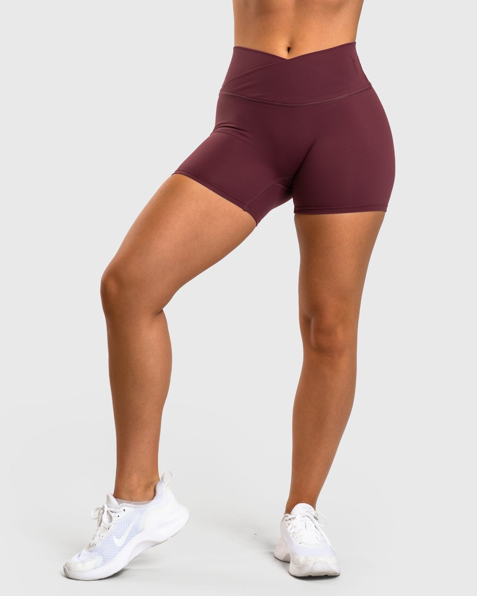 Plum Divine V - waist Shorts - Peach Tights - Tights