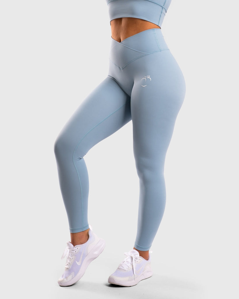 Sky Blue Sleek Shorts – Peach Tights