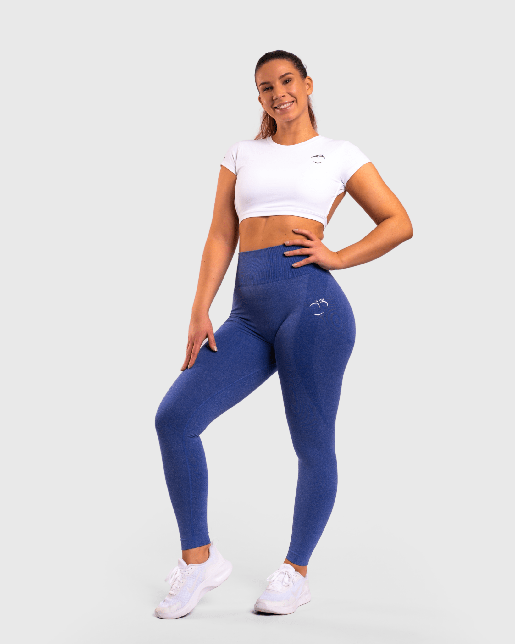 White Zenith T-shirt - Peach Tights - T-shirt